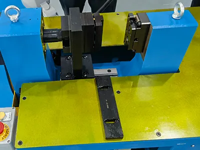 clinching-workbench-hvac-damper-frame-2-11_06.webp